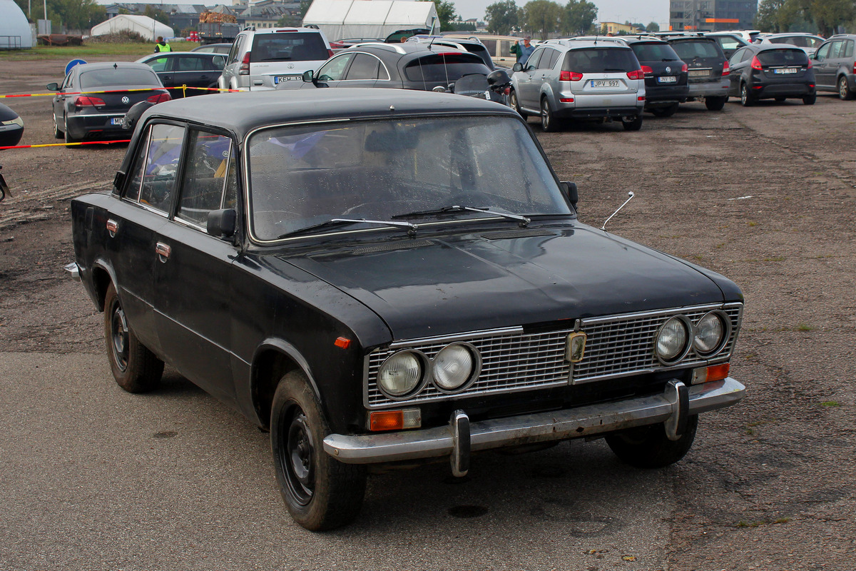 Литва, № 55-51 ЛКБ — ВАЗ-2103 '72-84; Литва — Retro mugė 2023 ruduo