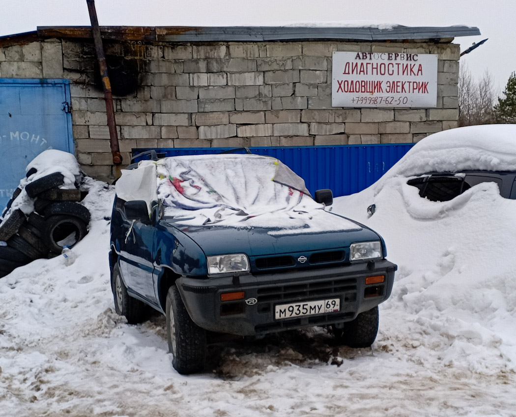 Тверская область, № М 935 МУ 69 — Nissan Terrano II (R20) '93-06