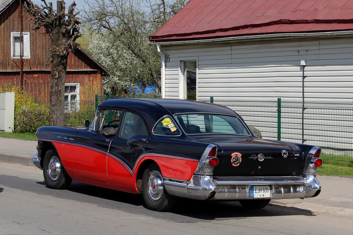 Литва, № EJH 935 — Buick Special '49-58