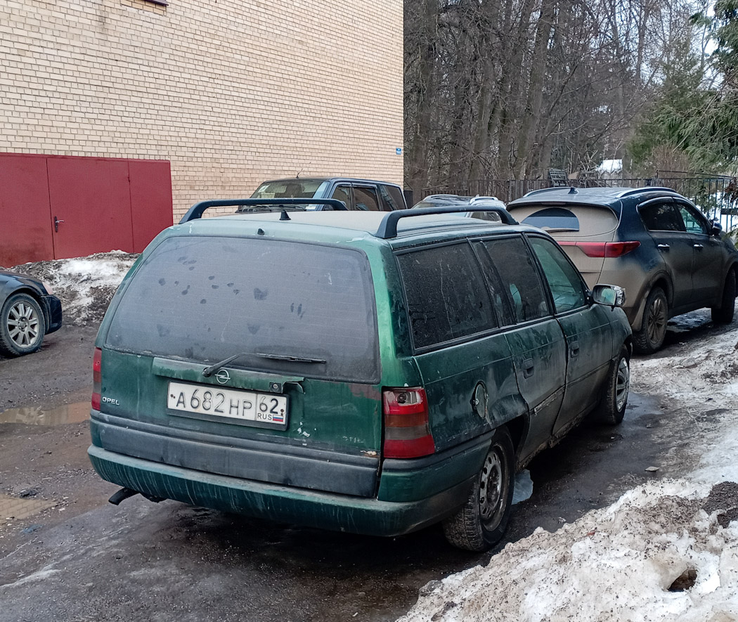 Рязанская область, № А 682 НР 62 — Opel Astra (F) '91-98
