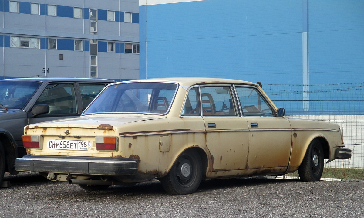 Санкт-Петербург, № М 658 ЕТ 198 — Volvo 244 GL '75-78