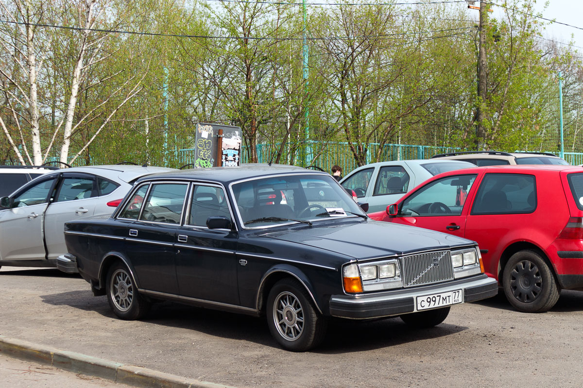 Москва, № С 997 МТ 77 — Volvo 244 GL '78-79