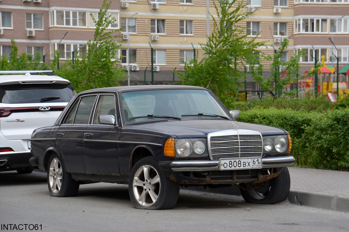 Ростовская область, № О 808 ВХ 61 — Mercedes-Benz (W123) '76-86