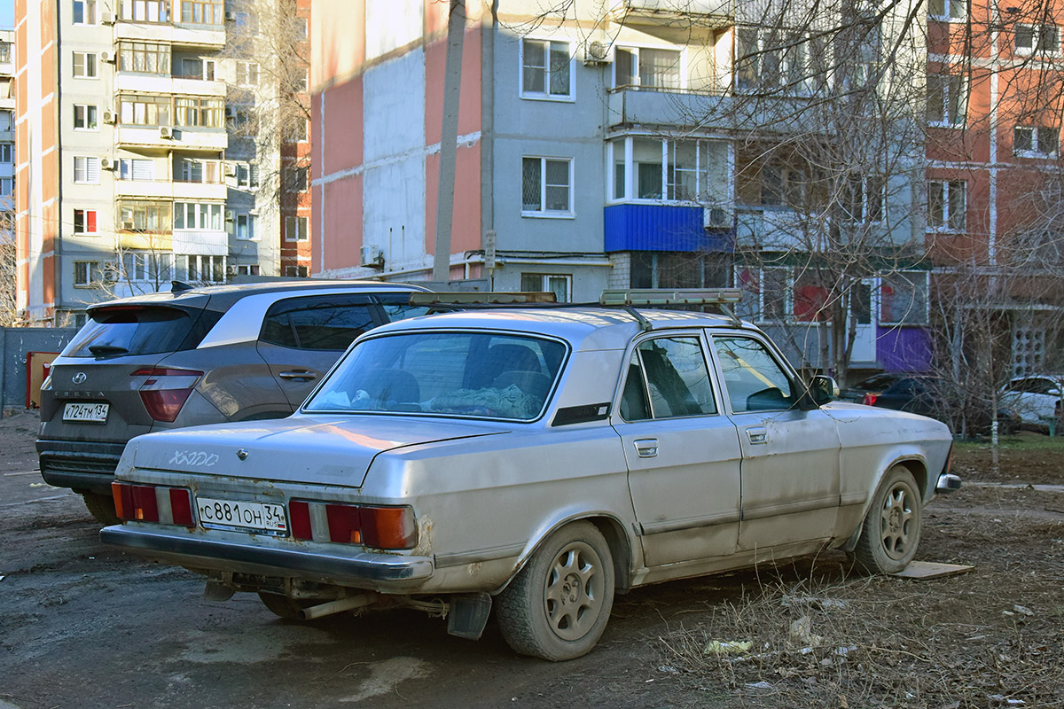 Волгоградская область, № С 881 ОН 34 — ГАЗ-3102 '81-08