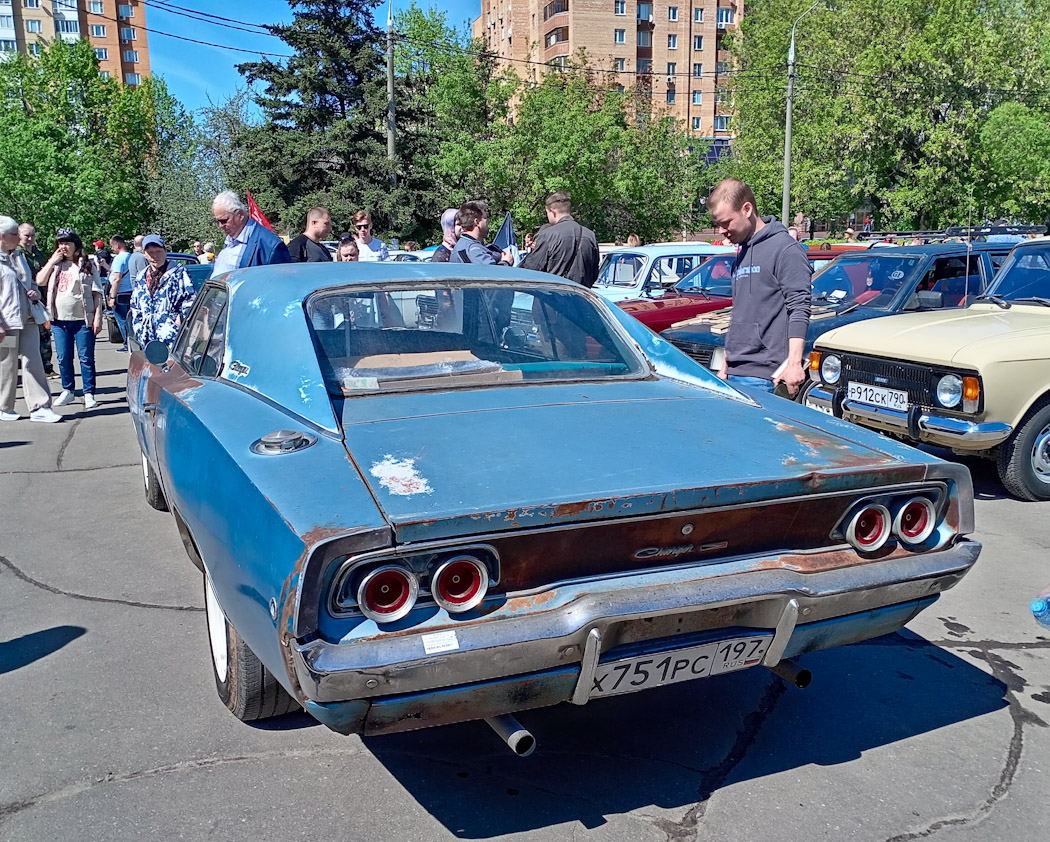 Москва, № Х 751 РС 197 — Dodge Charger (2G) '68-70; Московская область — Открытие сезона "РЕТРОМОБИЛЬ 2024"