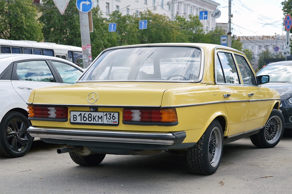 Воронежская область, № В 168 КМ 136 — Mercedes-Benz (W123) '76-86