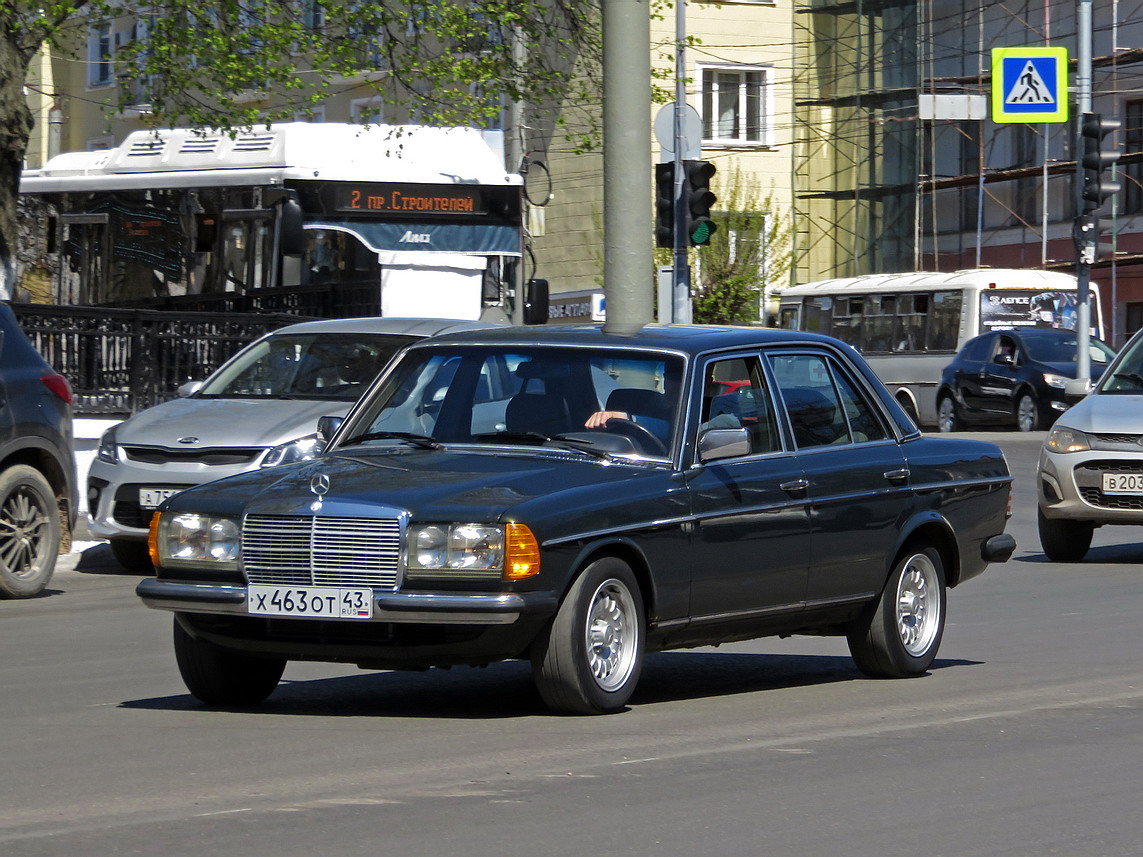 Кировская область, № Х 463 ОТ 43 — Mercedes-Benz (W123) '76-86