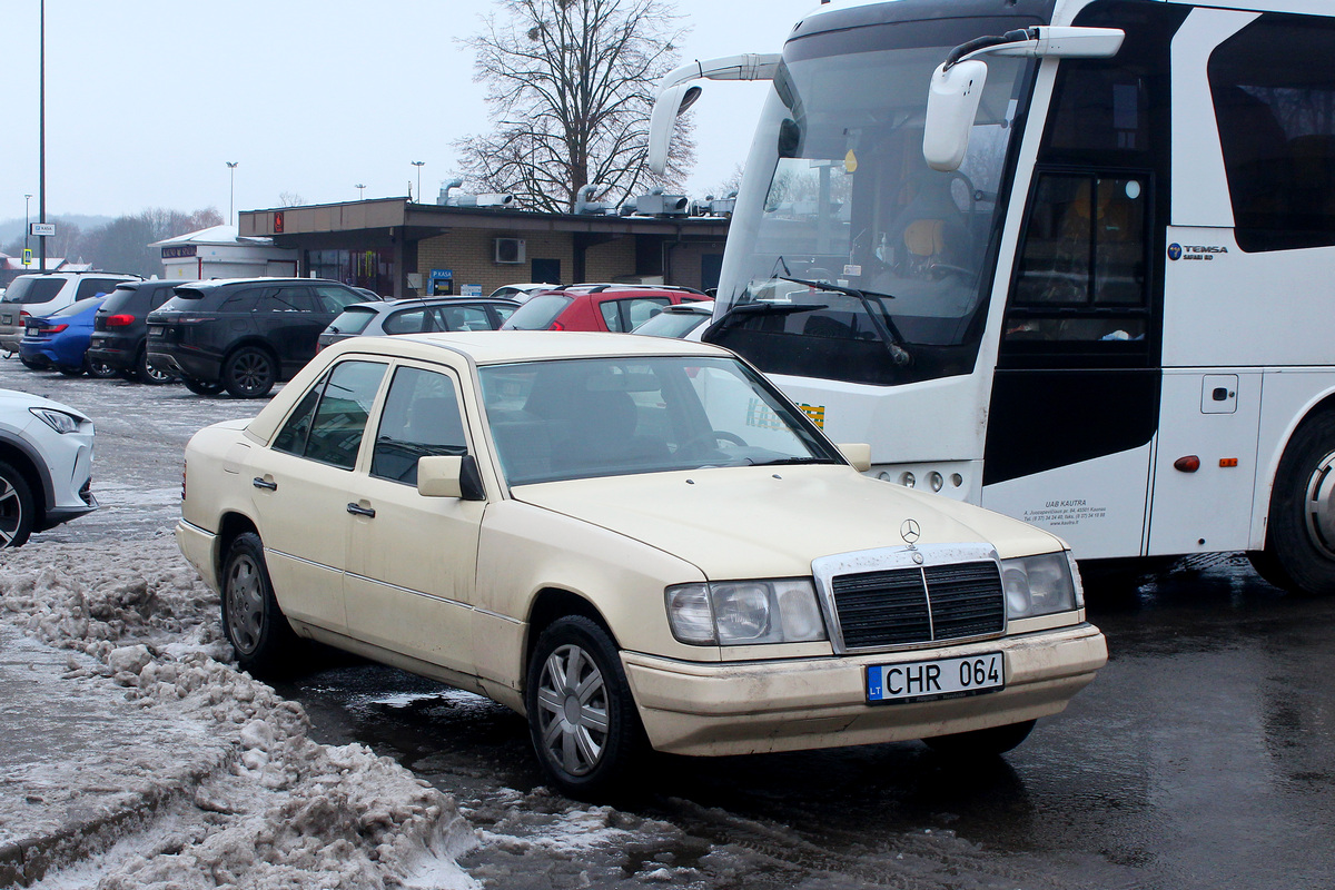 Литва, № CHR 064 — Mercedes-Benz (W124) '84-96