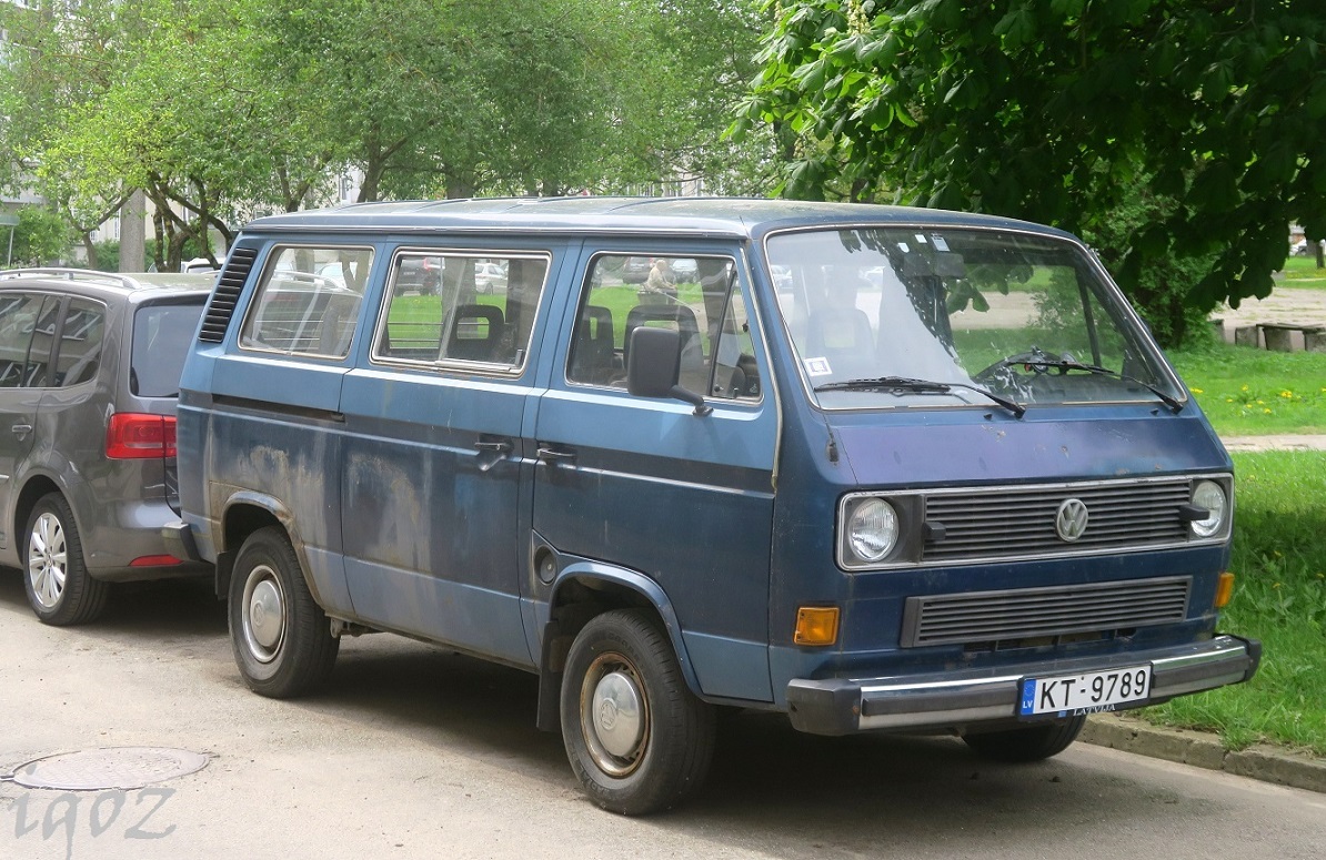 Латвия, № KT-9789 — Volkswagen Caravelle (T3) '81-92