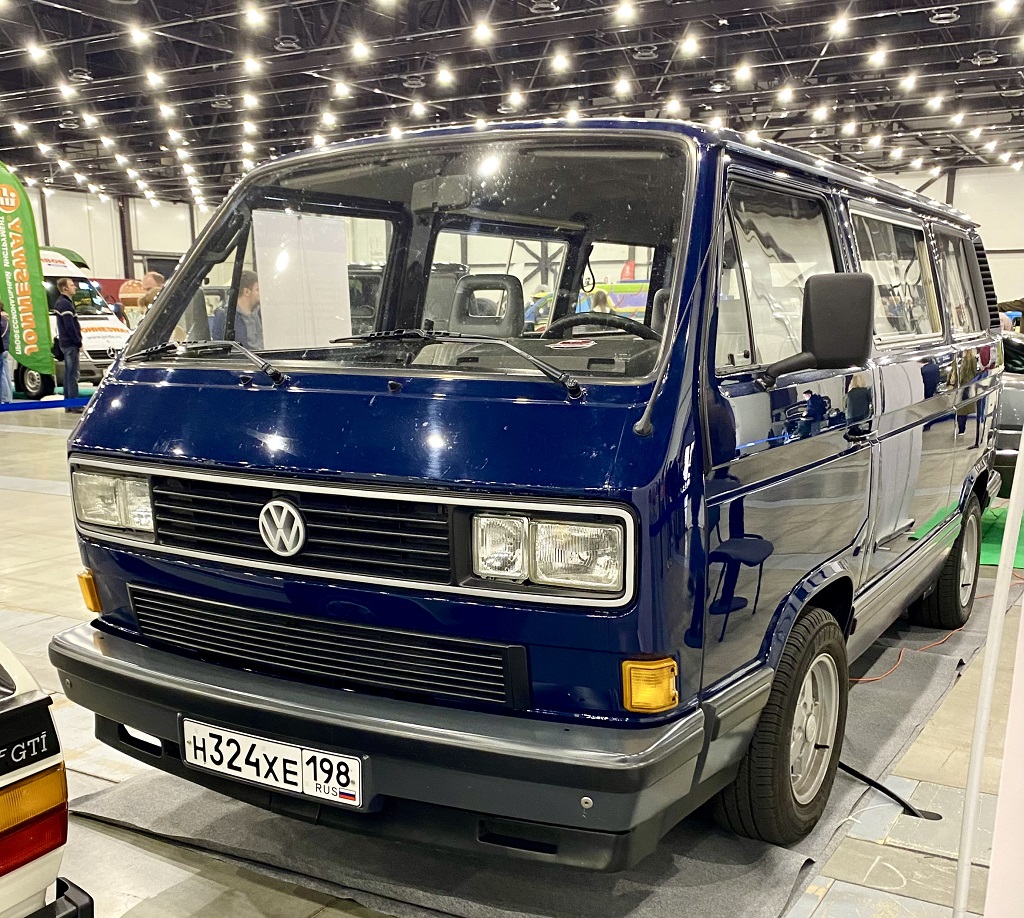 Санкт-Петербург, № Н 324 ХЕ 198 — Volkswagen Multivan (T3) '89-92; Санкт-Петербург — Олдтаймер-Галерея Ильи Сорокина