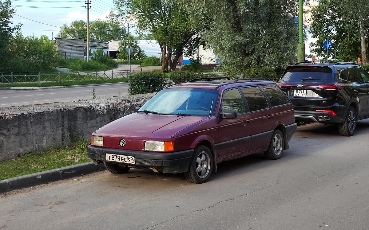 Тверская область, № Т 879 ЕС 69 — Volkswagen Passat (B3) '88-93