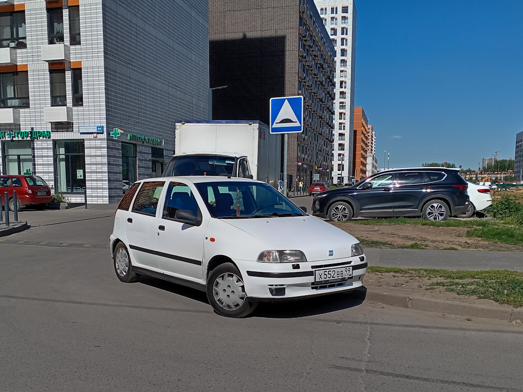 Москва, № Х 552 ВВ 99 — FIAT Punto (176) '1993–2000