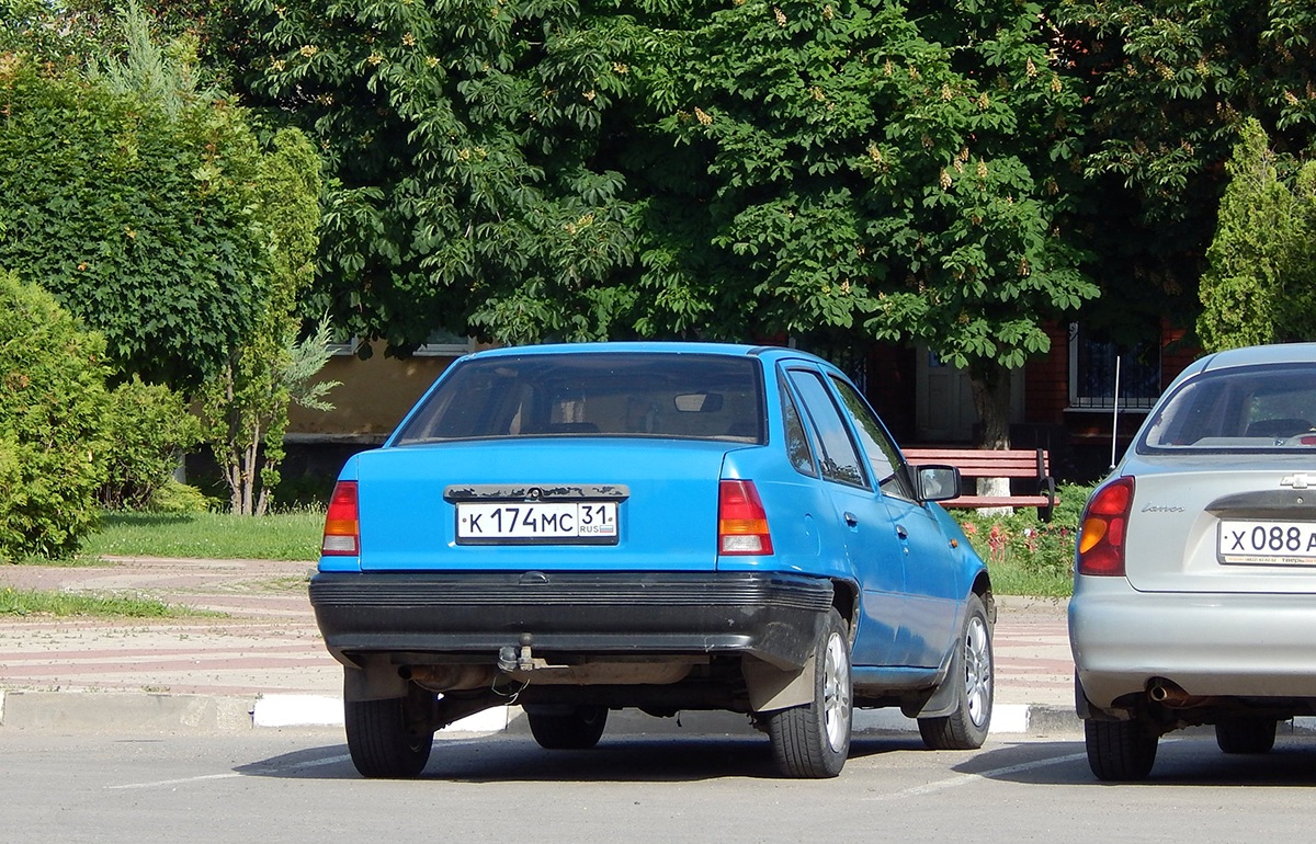Белгородская область, № К 174 МС 31 — Opel Kadett (E) '84-95