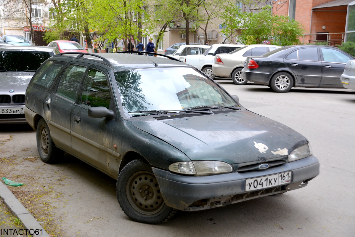 Ростовская область, № У 041 КУ 161 — Ford Mondeo (1G) '92-96