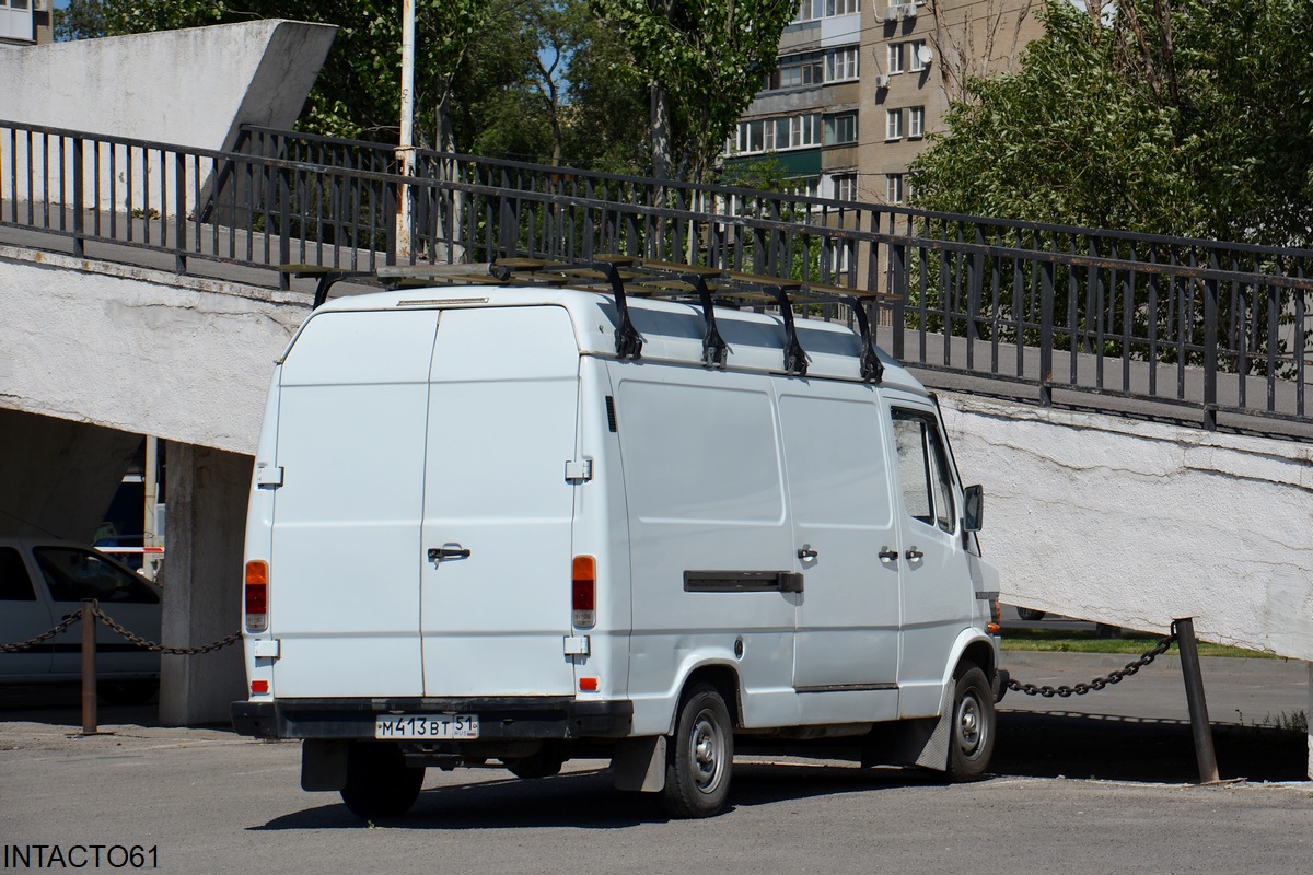 Ростовская область, № М 413 ВТ 51 — Mercedes-Benz T1 '76-96