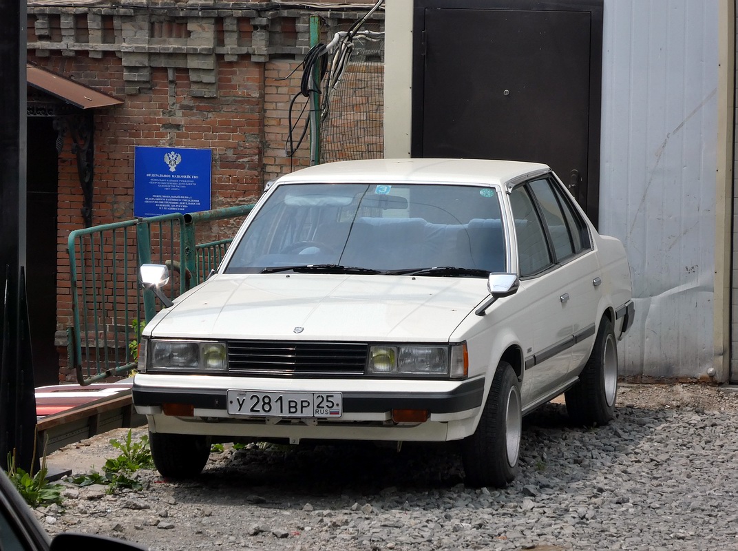 Приморский край, № У 281 ВР 25 — Toyota Corona (T140) '82-87