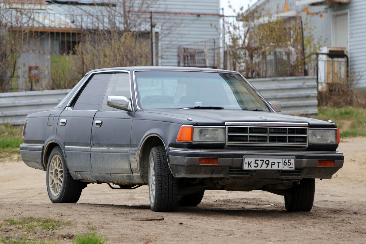 Сахалинская область, № К 579 РТ 65 — Nissan Cedric (Y30) '83-87