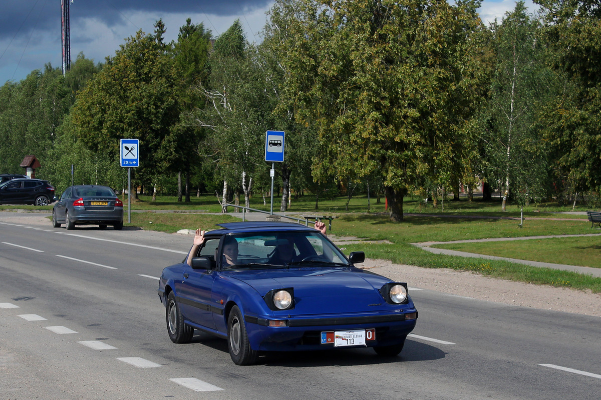 Литва, № H84040 — Mazda RX-7 (SA) '78-85; Литва — Nesenstanti klasika 2024