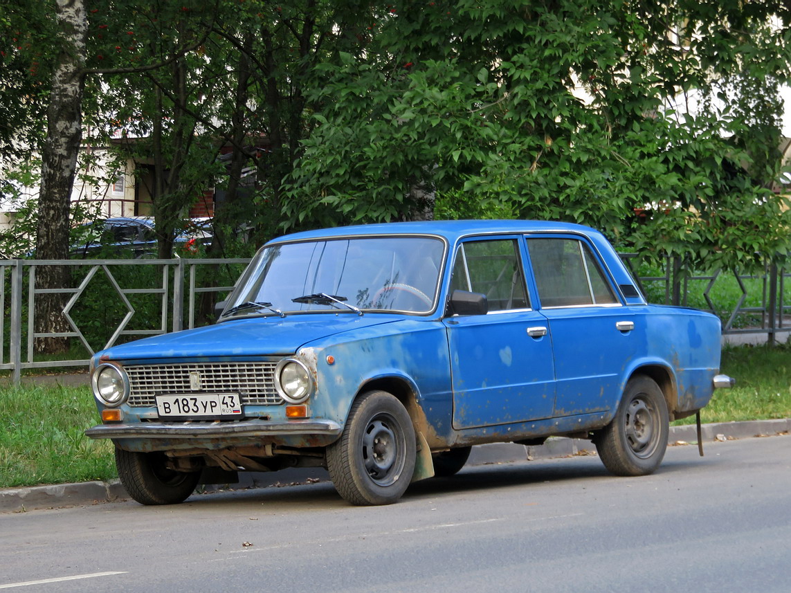 Кировская область, № В 183 УР 43 — ВАЗ-21011 '74-83