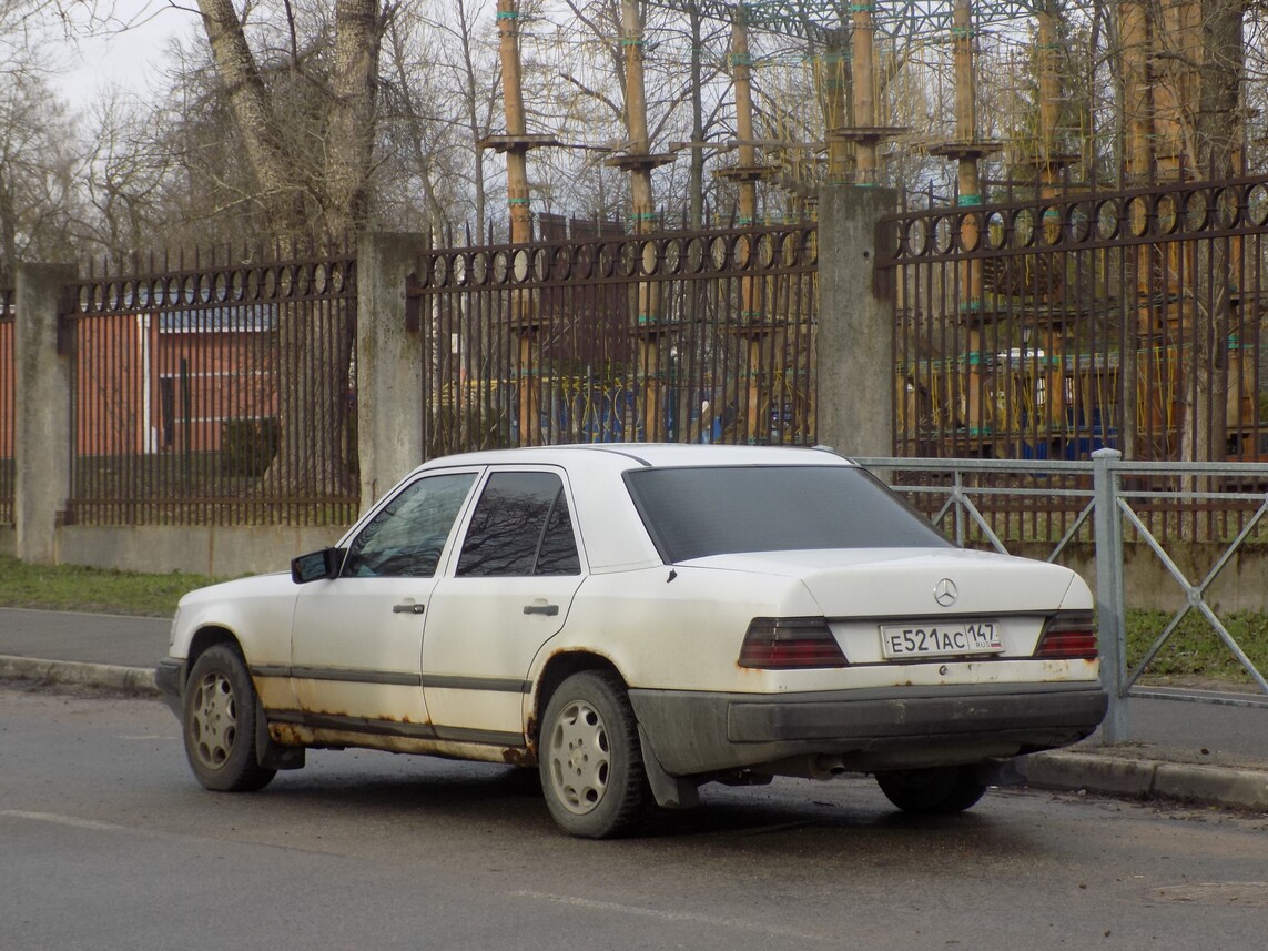 Ленинградская область, № Е 521 АС 147 — Mercedes-Benz (W124) '84-96