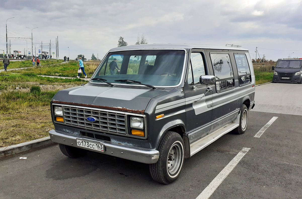 Свердловская область, № О 173 СС 163 — Ford E-Series (3G) '75-91