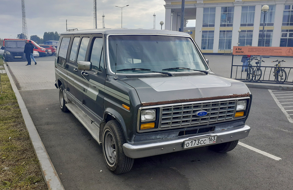 Свердловская область, № О 173 СС 163 — Ford E-Series (3G) '75-91