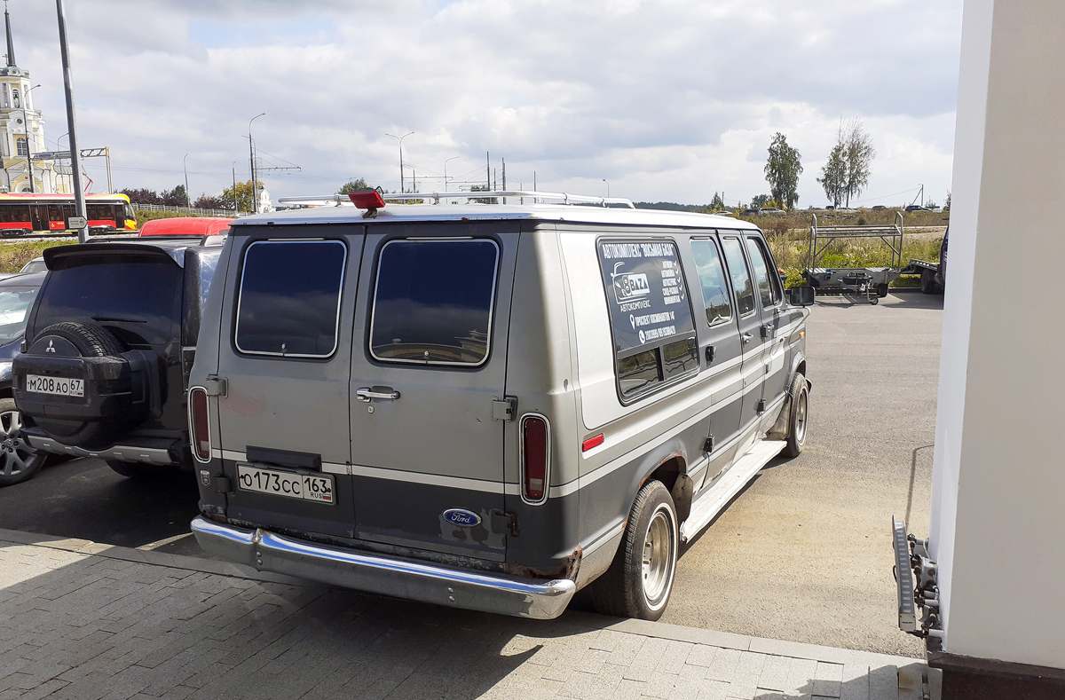 Свердловская область, № О 173 СС 163 — Ford E-Series (3G) '75-91