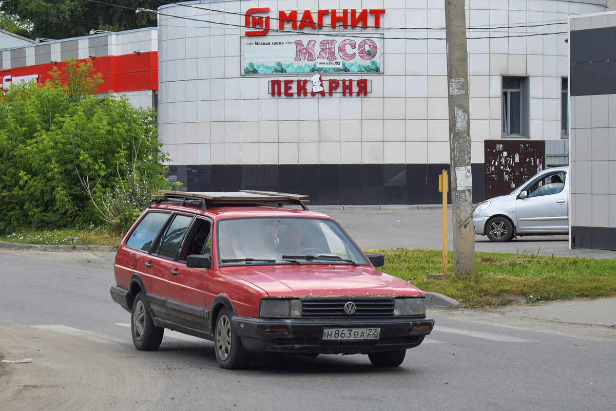 Алтайский край, № Н 863 ВА 22 — Volkswagen Passat (B2) '80-88