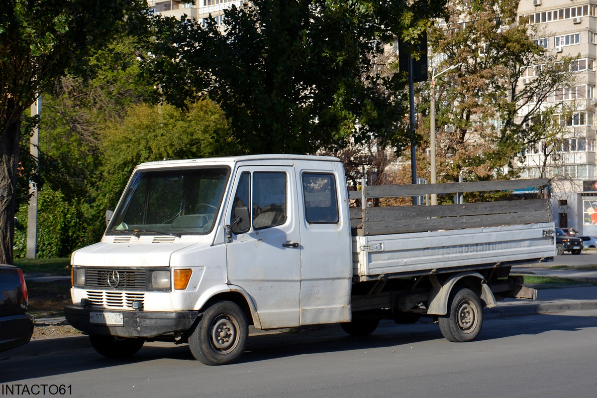 Краснодарский край, № О 936 ОХ 23 — Mercedes-Benz T1 '76-96