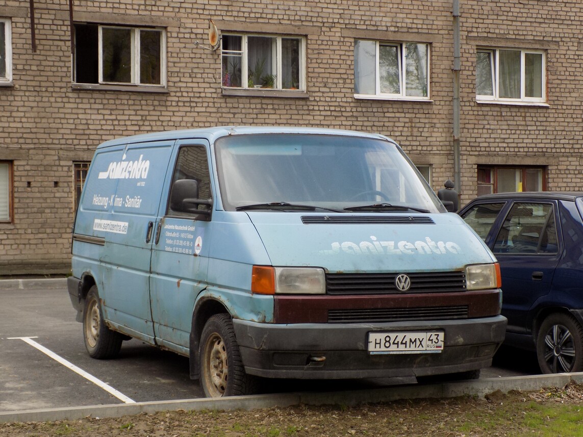 Кировская область, № Н 844 МХ 43 — Volkswagen Typ 2 (T4) '90-03