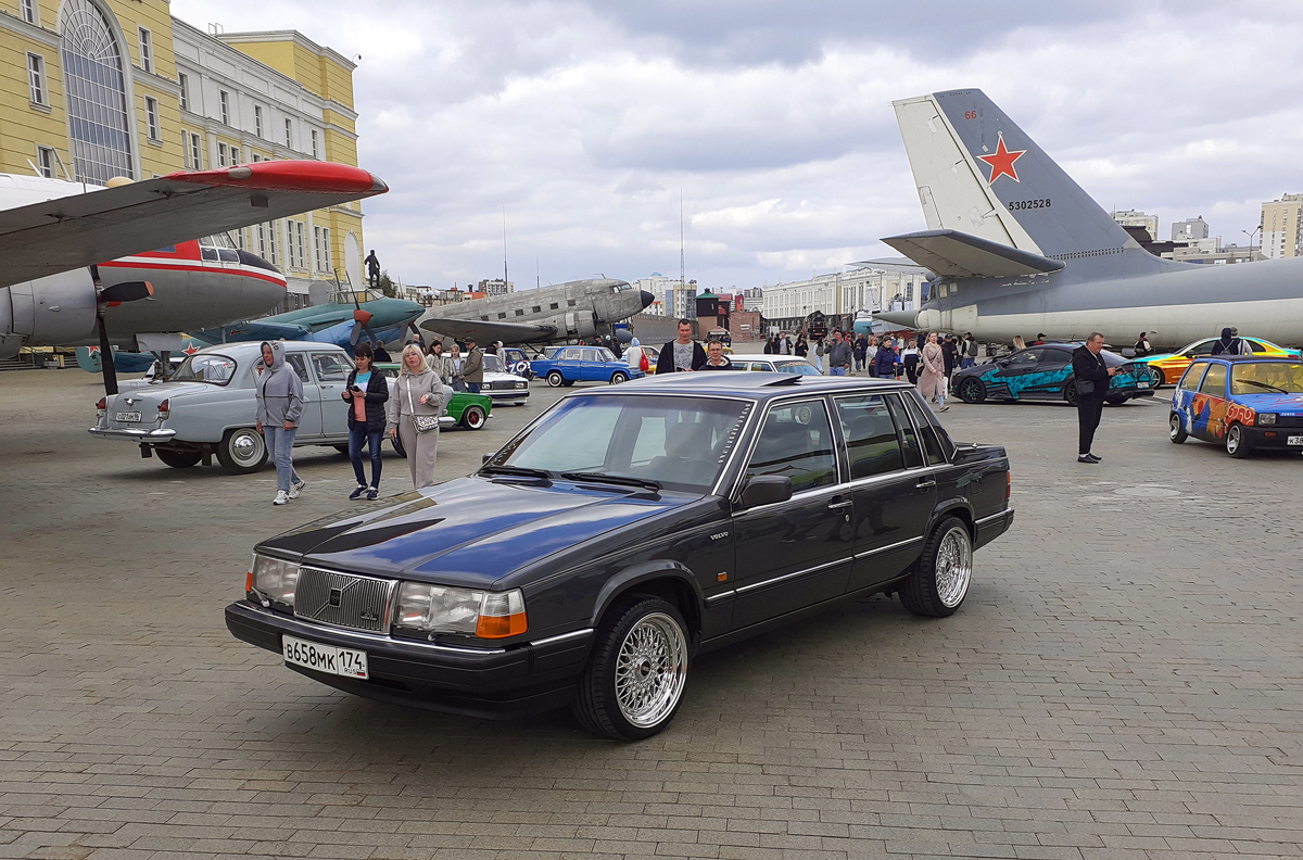 Челябинская область, № В 658 НК 174 — Volvo 760 GLE '84-87