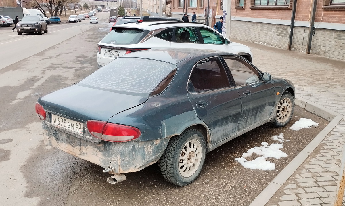 Псковская область, № А 675 ЕМ 60 — Mazda Xedos 6 '92-99