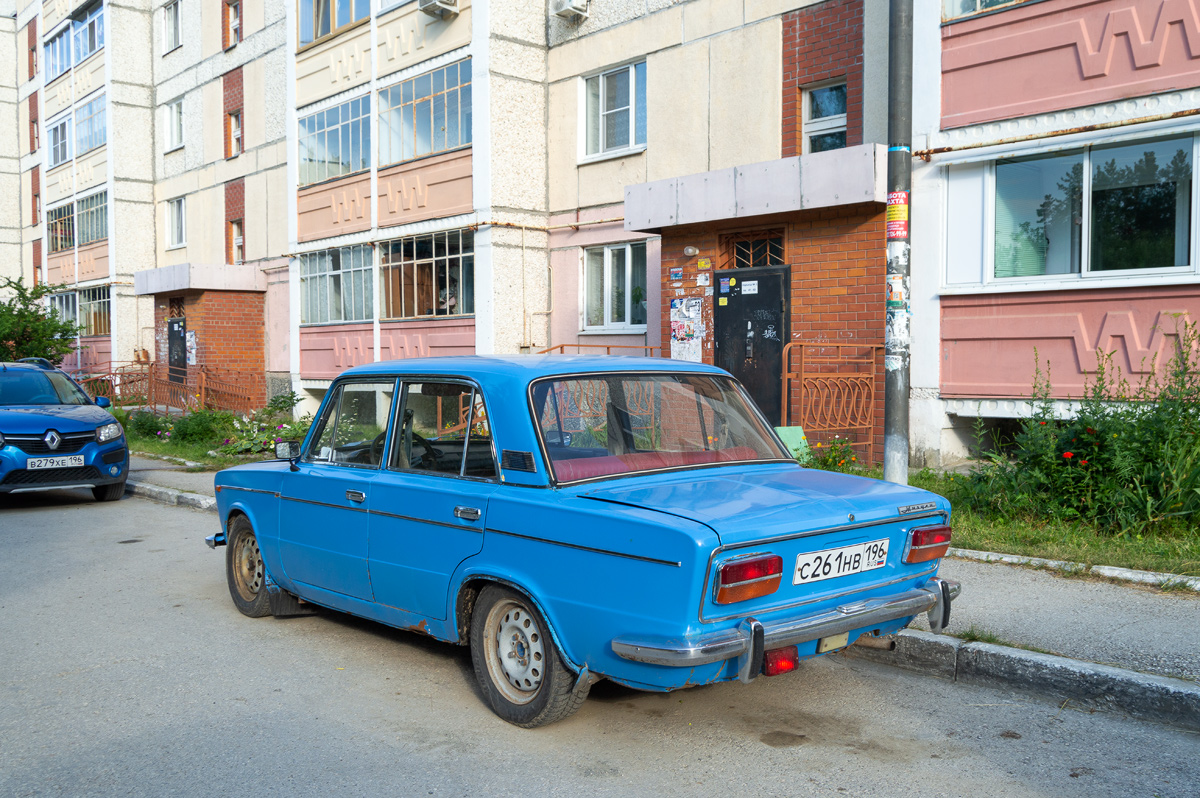 Свердловская область, № С 261 НВ 196 — ВАЗ-2103 '72-84