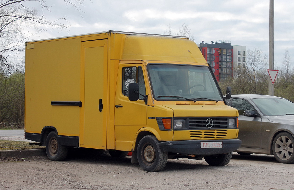 Витебская область, № ВВ 0035 — Mercedes-Benz T1 '76-96