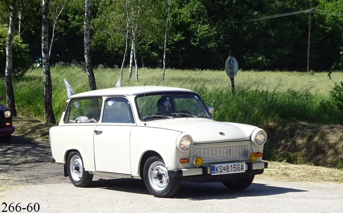 Словакия, № KS-815GA — Trabant 601 (P601) '63-89; Венгрия — XIII. EMTC Trabant-Wartburg és NDK jármű találkozó