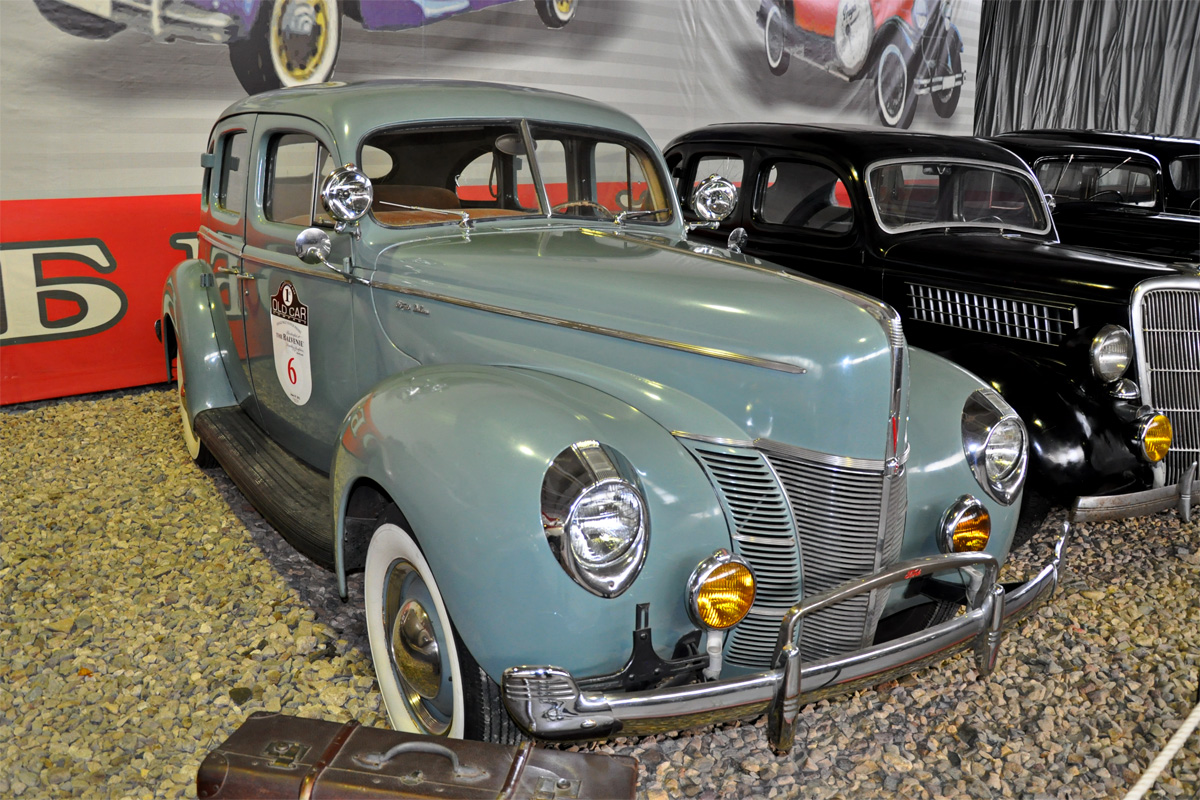 Москва, № А 555 НМ 197 — Ford Deluxe '37-40