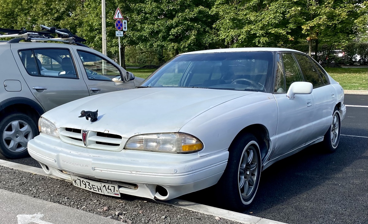 Ленинградская область, № К 793 ЕН 147 — Pontiac Bonneville (9G) '92-99