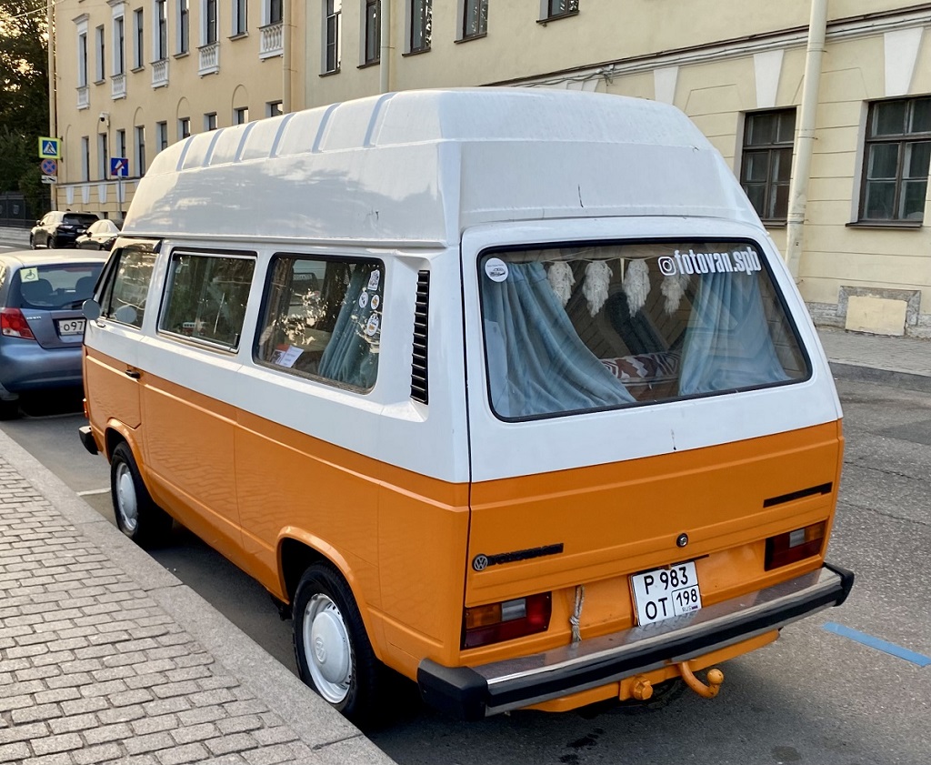 Санкт-Петербург, № Р 983 ОТ 198 — Volkswagen Typ 2 (Т3) '79-92