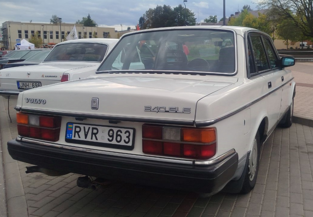 Литва, № RVR 963 — Volvo 240 Series (общая модель)