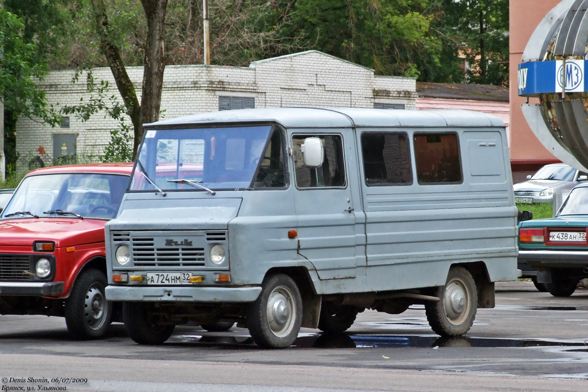 Брянская область, № А 724 НМ 32 — Żuk A07B '75-98