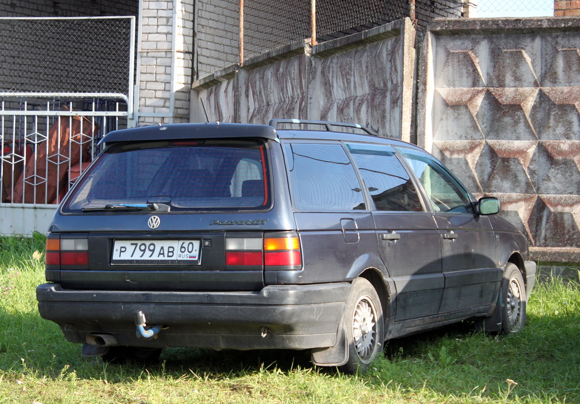 Псковская область, № Р 799 АВ 60 — Volkswagen Passat (B3) '88-93