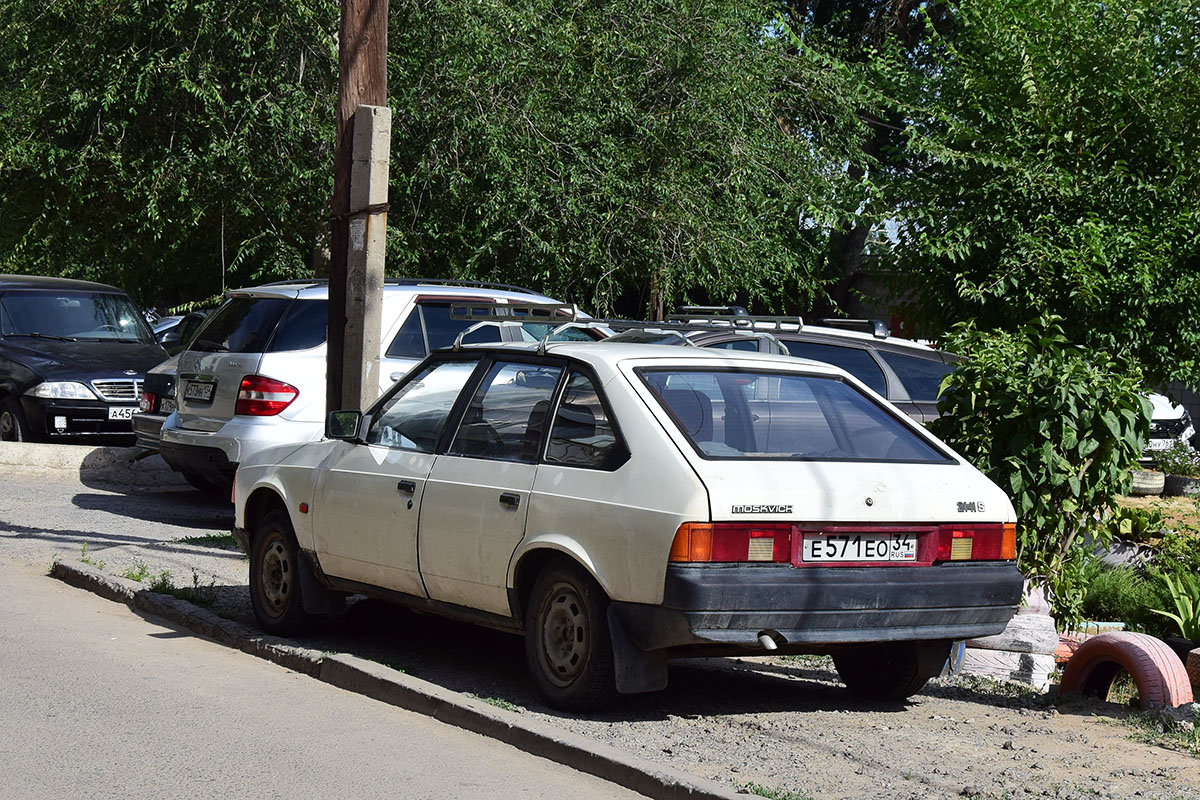 Волгоградская область, № Е 571 ЕО 34 — Москвич-2141 '86-98