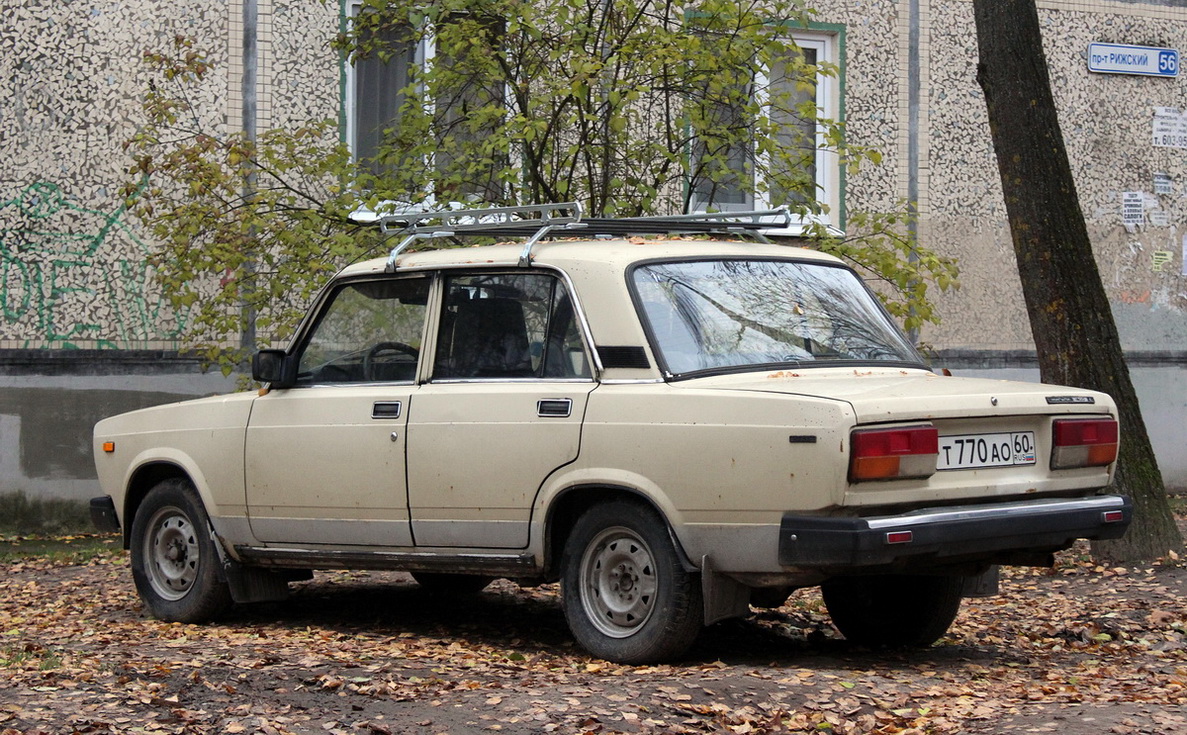 Псковская область, № Т 770 АО 60 — ВАЗ-2107 Жигули '82-91