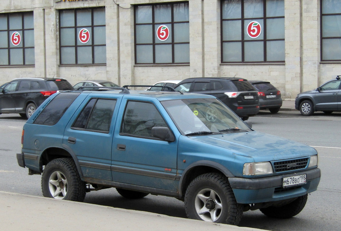 Санкт-Петербург, № М 678 ВО 198 — Opel Frontera (A) '91-98