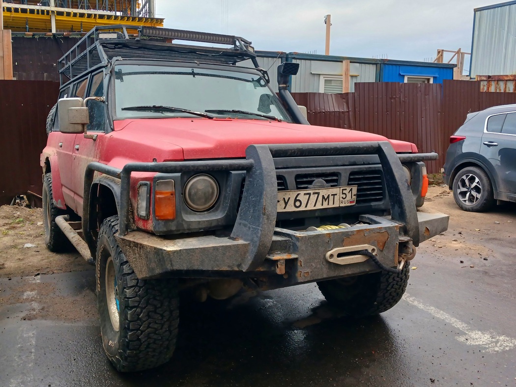 Мурманская область, № У 677 МТ 51 — Nissan Patrol (Y60) '87-97