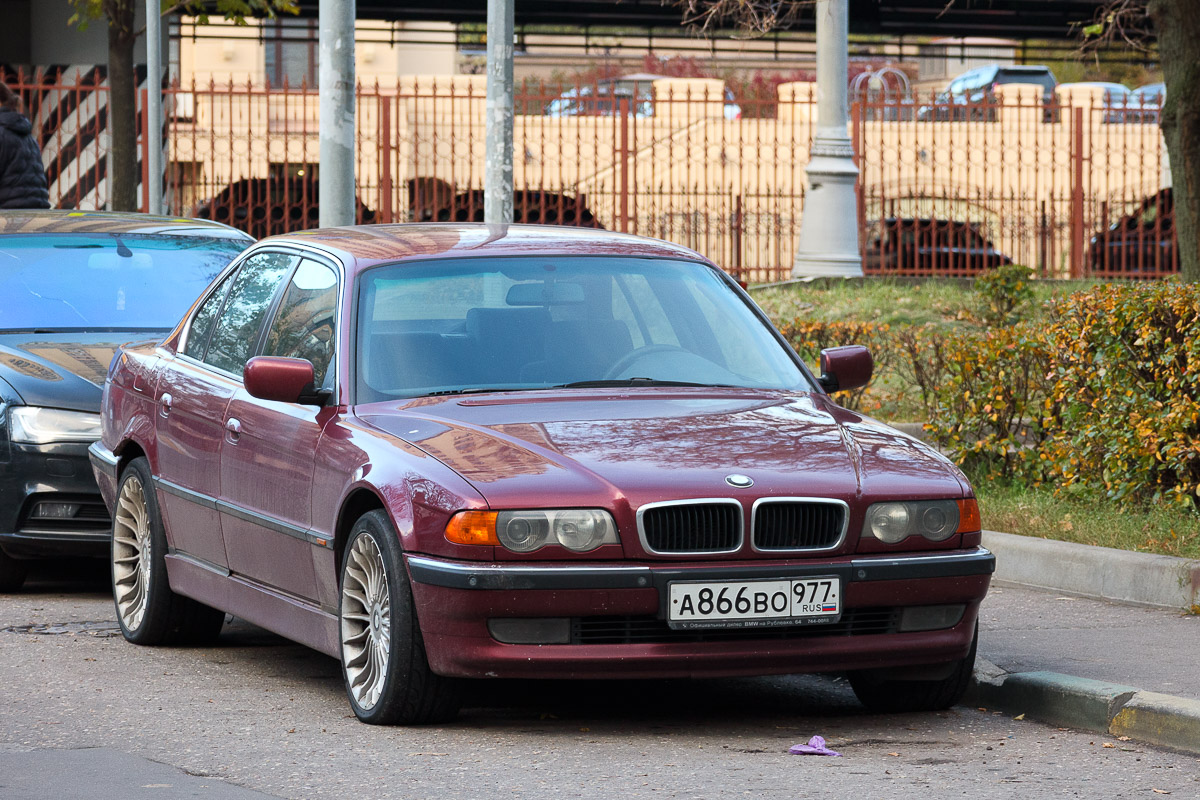 Москва, № А 866 ВО 977 — BMW 7 Series (E38) '94-01