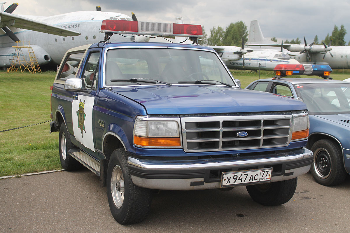 Москва, № Х 947 АС 77 — Ford Bronco (5G) '92-96