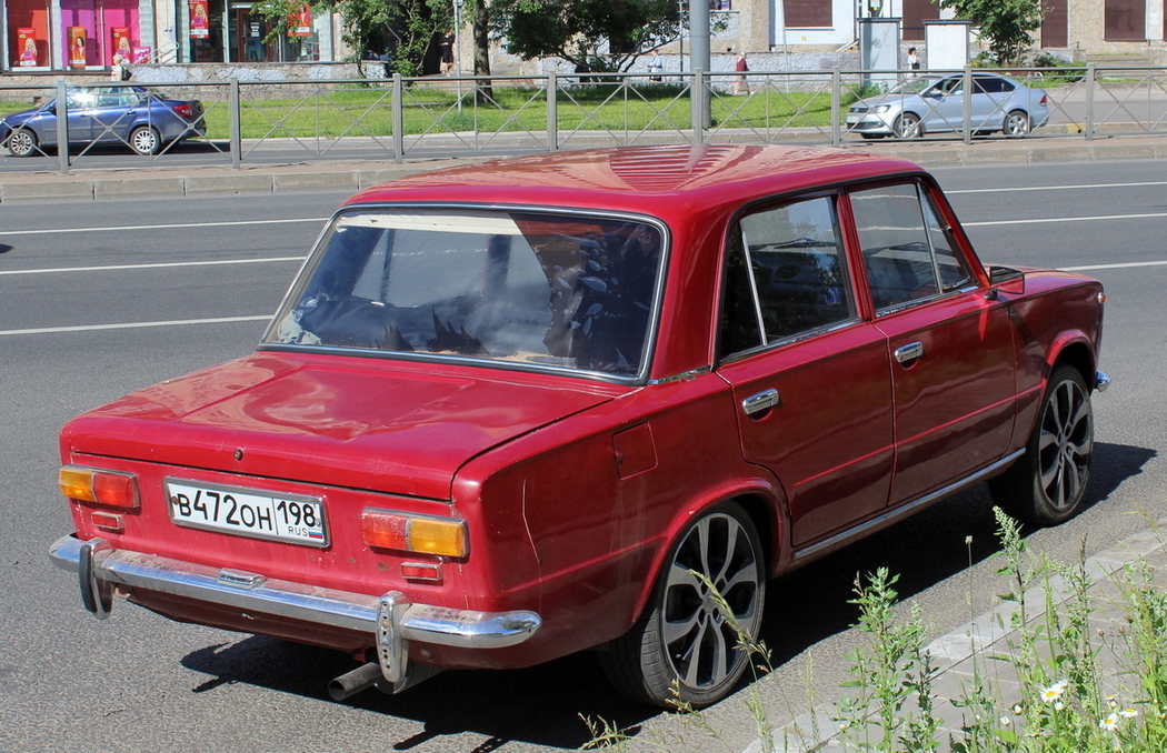 Санкт-Петербург, № В 472 ОН 198 — ВАЗ-2101 '70-83