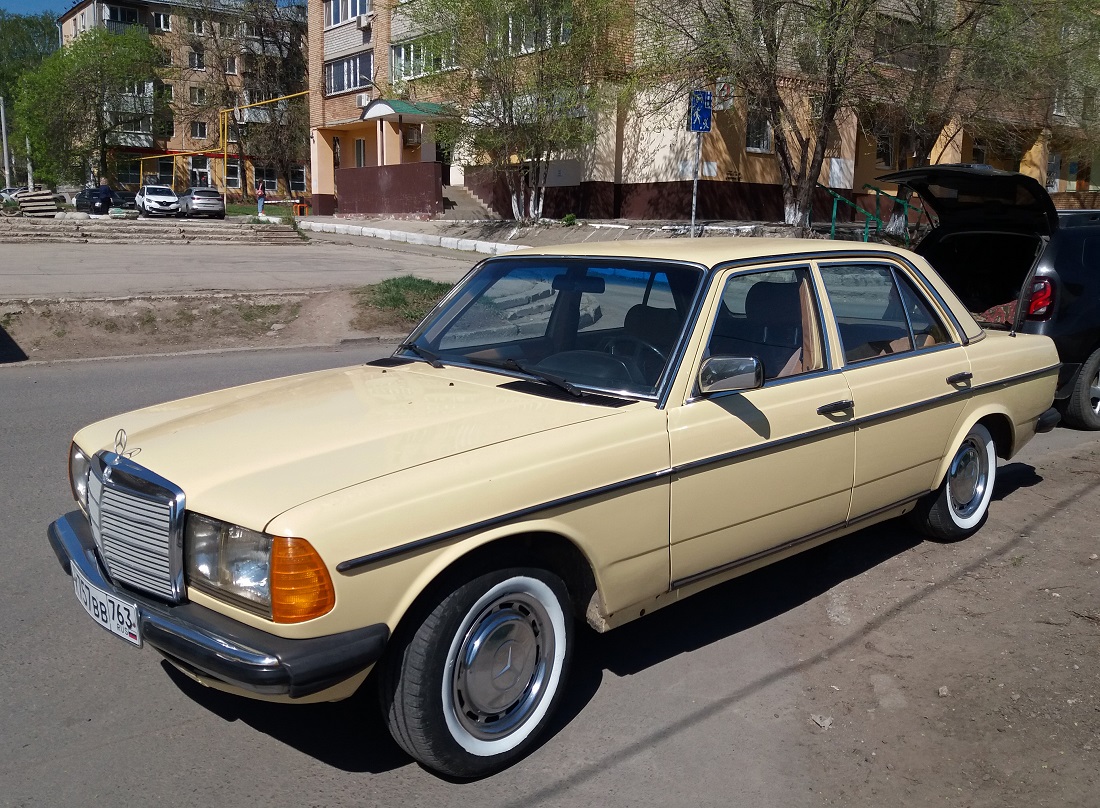 Самарская область, № К 757 ВВ 763 — Mercedes-Benz (W123) '76-86