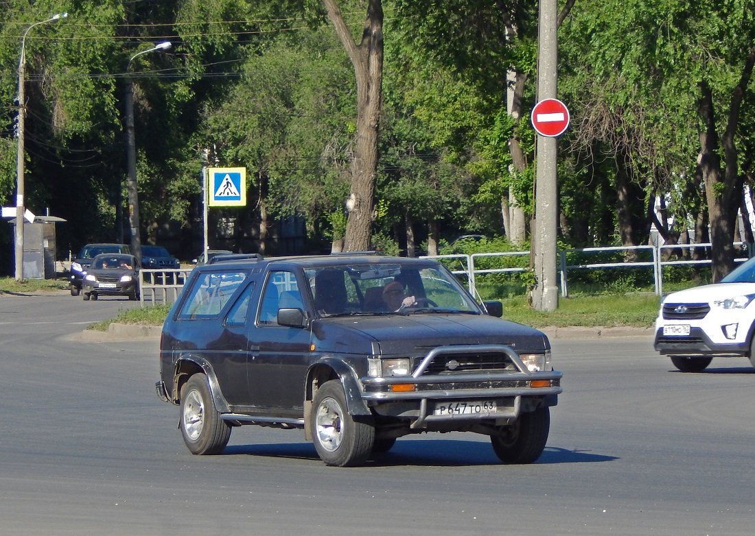 Самарская область, № Р 647 ТО 63 — Nissan Terrano (D21) '86-95